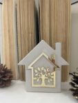 Ξύλινο σπιτάκι με πλέξιγκλάς